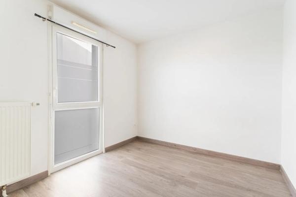 T3 lumineux avec balcon, 2 parkings et cave