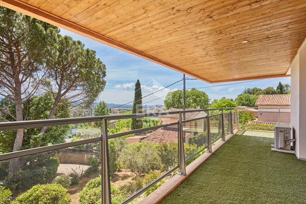 Appartement avec terrasse et garage en centre ville d'Aix-en-Provence