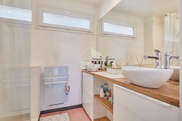 Appartement avec terrasse et garage en centre ville d'Aix-en-Provence