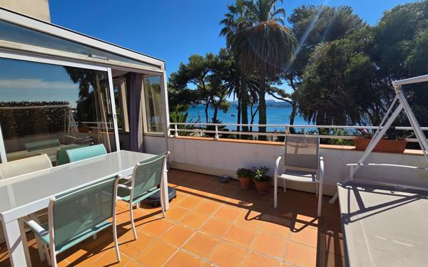Appartement à vendre    3 pièces • 75 m2 La Seyne-sur-Mer