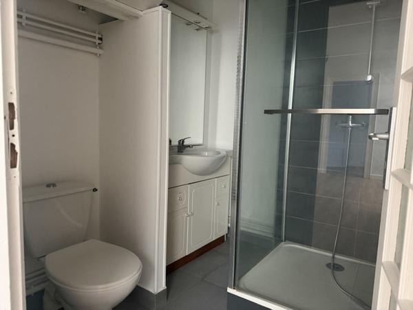 Appartement à louer 460 € CC Blaye 2 p 30 m² DPE D
