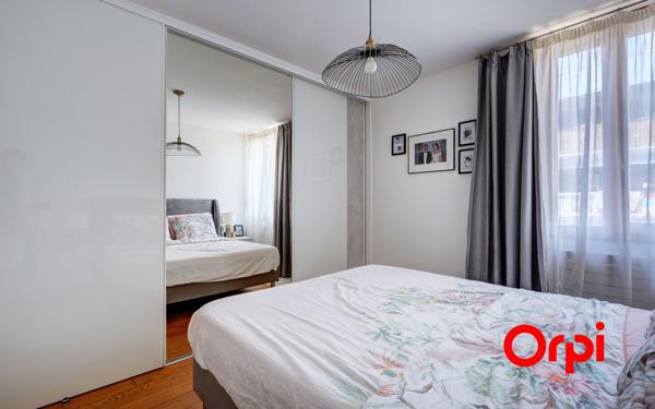 Appartement à vendre    3 pièces • 71,94 m2 Lyon 2