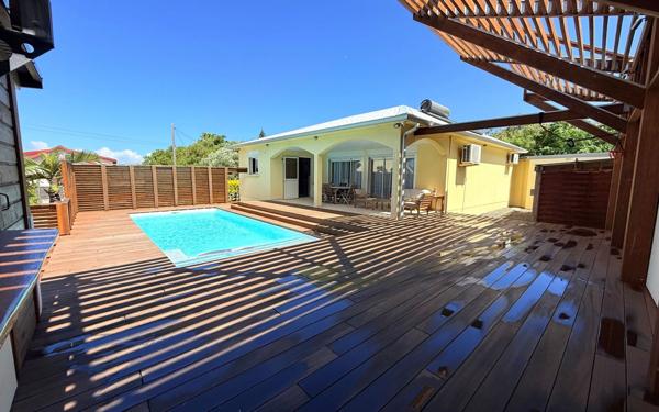 Maison à vendre    4 pièces •  Petite-Île