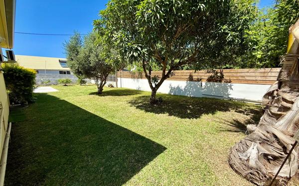 Maison à vendre    4 pièces •  Petite-Île