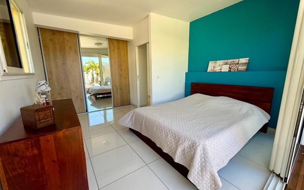 Maison à vendre    4 pièces •  Petite-Île