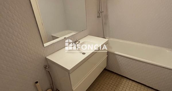 Location Appartement 3 pièces 63.39 m² - Colombes 92700
