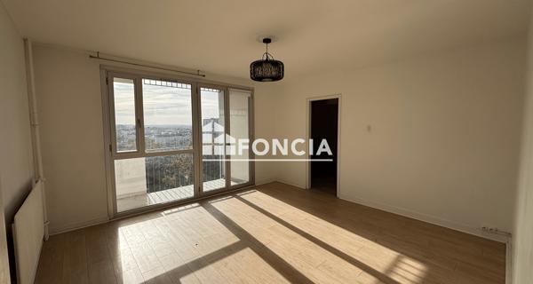 Location Appartement 3 pièces 63.39 m² - Colombes 92700
