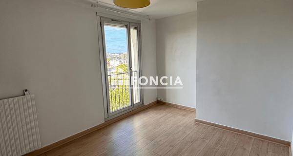 Location Appartement 3 pièces 63.39 m² - Colombes 92700