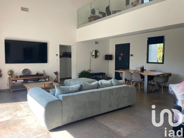 Maison à vendre 5 pièces 140 m² L'Isle-sur-la-Sorgue