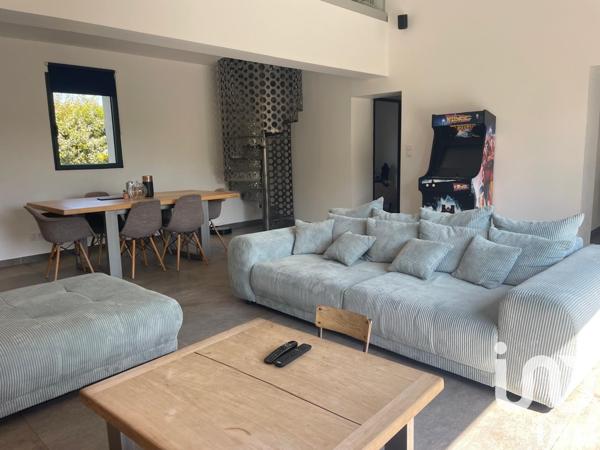 Maison à vendre 5 pièces 140 m² L'Isle-sur-la-Sorgue