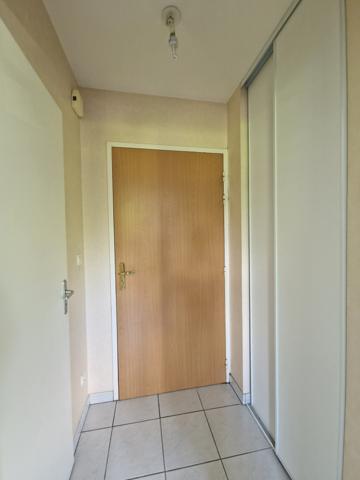 Appartement
                                                                                                                                                                                                                                                                                                                        1 pièce(s)                                                                                                                                                                                                                                                                                                                              22.5  m²