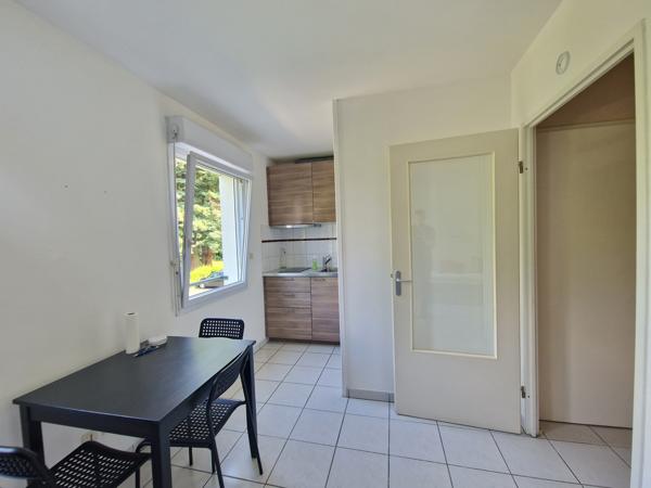 Appartement
                                                                                                                                                                                                                                                                                                                        1 pièce(s)                                                                                                                                                                                                                                                                                                                              22.5  m²