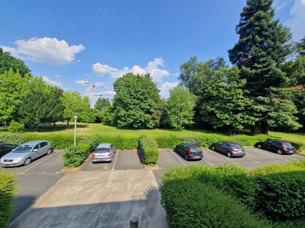 Appartement
                                                                                                                                                                                                                                                                                                                        1 pièce(s)                                                                                                                                                                                                                                                                                                                              22.5  m²