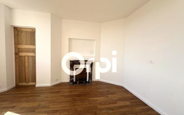 Appartement à louer    3 pièces •  Soissons