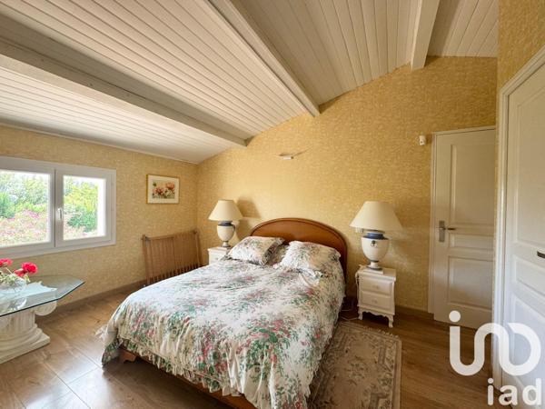 Maison à vendre 4 pièces 244 m² Montauroux