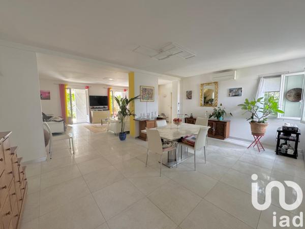 Maison à vendre 4 pièces 244 m² Montauroux