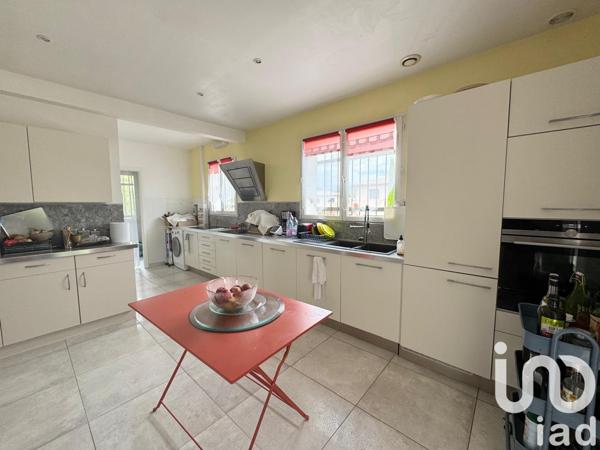 Maison à vendre 4 pièces 244 m² Montauroux