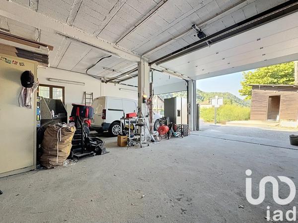 Immeuble à vendre 277 m² Gières