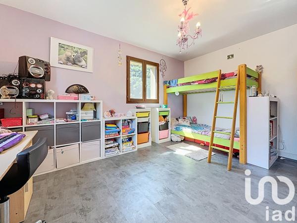 Immeuble à vendre 277 m² Gières