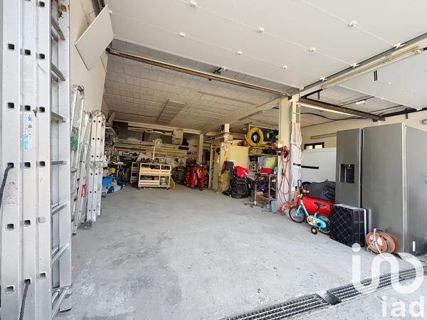 Immeuble à vendre 277 m² Gières