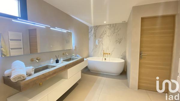 Maison à vendre 4 pièces 120 m² Mandelieu-la-Napoule