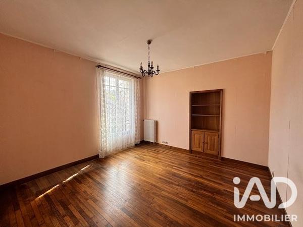 Maison à vendre 6 pièces 132 m² La Celle-les-Bordes
