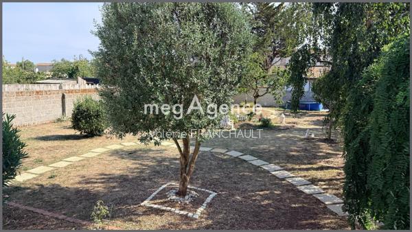 Maison à LUCON, 85400 - 8 pièces 140m²