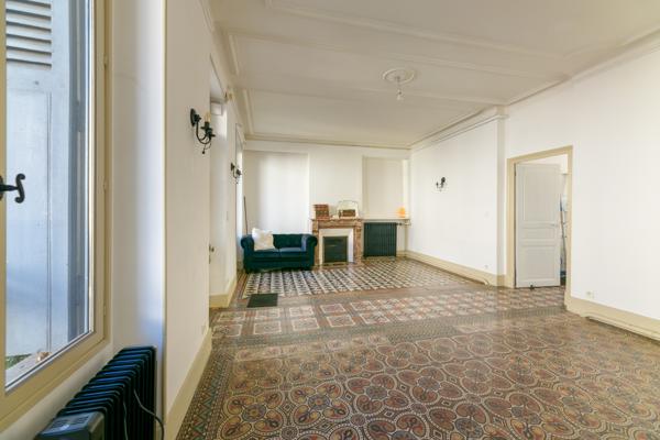 Maison familiale 145 m² à Savonnières, entre nature et vie de village