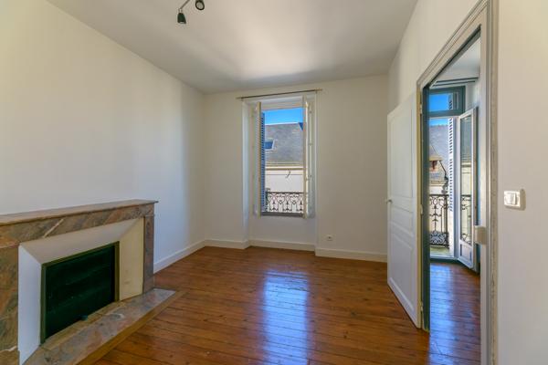 Maison familiale 145 m² à Savonnières, entre nature et vie de village