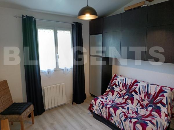 Maison de plain-pied à vendre à Brossac – Sud Charente  À deux pas du lac – Exposition plein sud