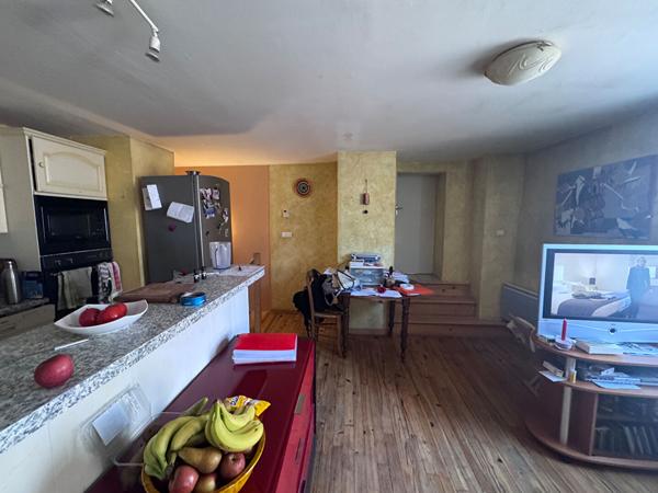 Maison de bourg, 2 chambres,  Les Martres De Veyre