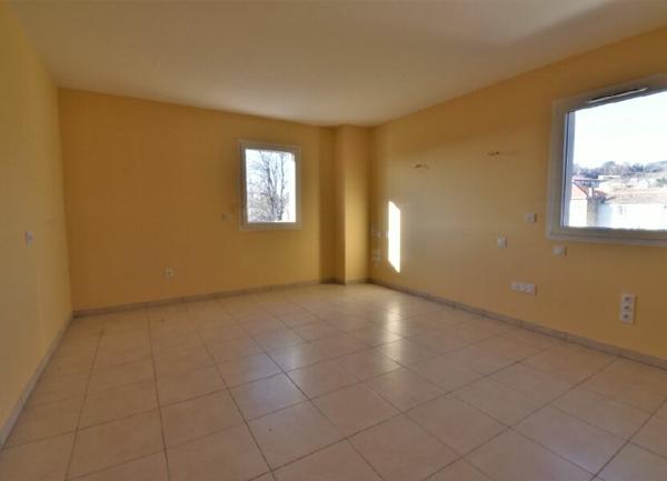 Appartement à vendre    3 pièces •  Saint-Donat-sur-l'Herbasse