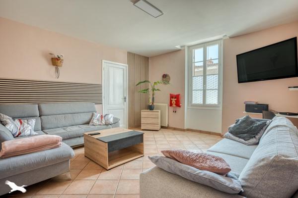 Maison à vendre 175 000 € Sainte-Foy-la-Grande 7 p 131 m² DPE D