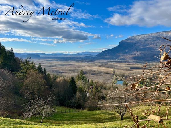 Maison de plain-pied à vendre à SERRIERES EN CHAUTAGNE (73) avec vue panoramique
