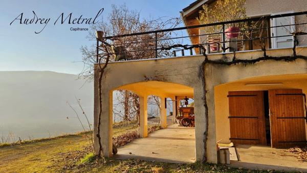 Maison de plain-pied à vendre à SERRIERES EN CHAUTAGNE (73) avec vue panoramique