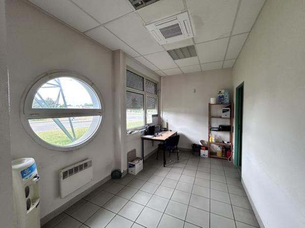 BOURG EN BRESSE - NORELAN - PETIT BUREAU A LOUER