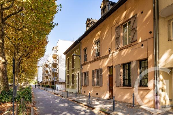 Appartement T2 à vendre  2 pièces - 41,72 m2 GRENOBLE - 38