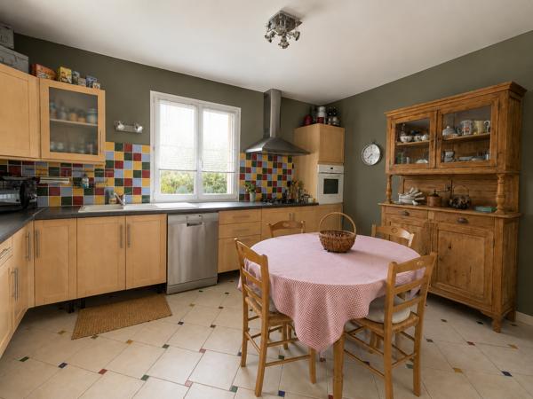 Maison
         4 pièces
        - 121 m² Exclusivité 271 575 € *