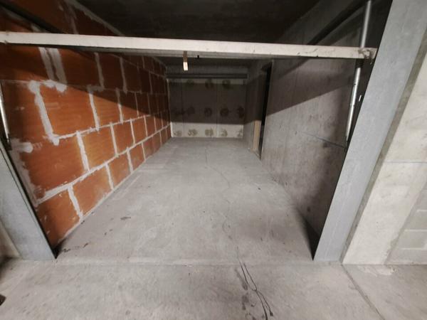 AUBIERE BUREAUX 141M² A VENDRE