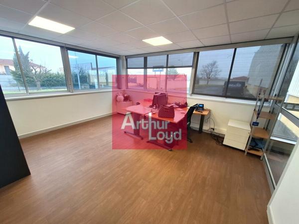 BUREAUX A LOUER 207M² LE CENDRE ZA DES GRANDES