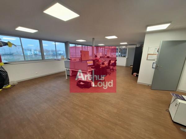 BUREAUX A LOUER 207M² LE CENDRE ZA DES GRANDES