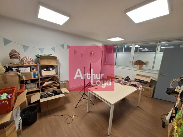 BUREAUX A LOUER 207M² LE CENDRE ZA DES GRANDES