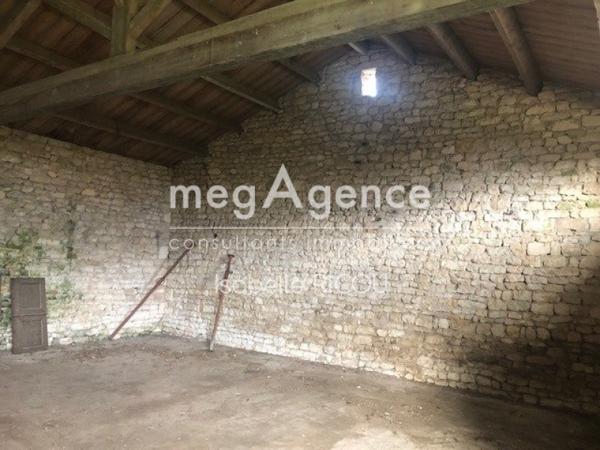 Terrain à SAINT-PIERRE-D'OLERON, 17310 - 715m²