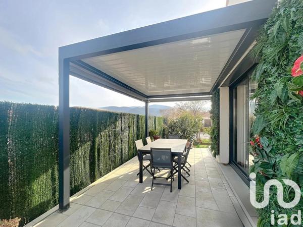 Maison traditionnelle 4 pièces de 92 m² à Ille-sur-Têt (66130)