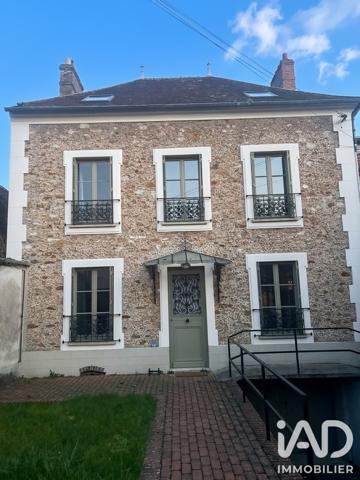 Maison à vendre 7 pièces 161 m² Ozouer-le-Voulgis