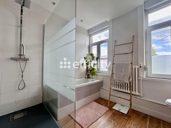 Maison 8 pièces - 200 m²