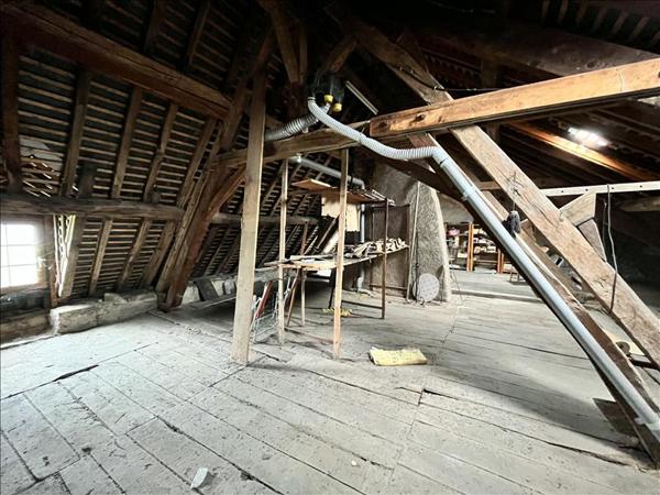 Maison à vendre |  Aigurande |  4 pièces | 202 m²