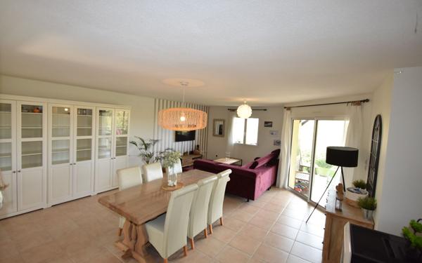 Maison à vendre    6 pièces •  Hagetmau