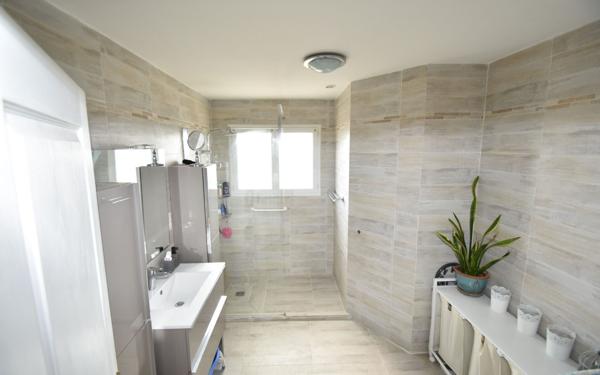 Maison à vendre    6 pièces •  Hagetmau