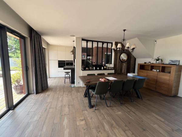 Ploeren – Maison contemporaine aux lignes architecturales